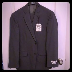 Brand New Jos A Bank Grey Pinstripe Suit